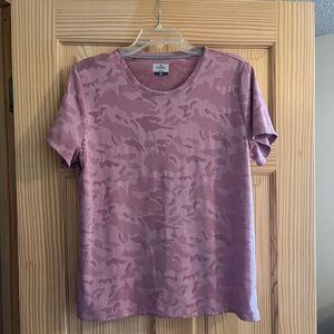Ridgecut Women’s Pink Camo Loose Fit‎ Shirt Size Med